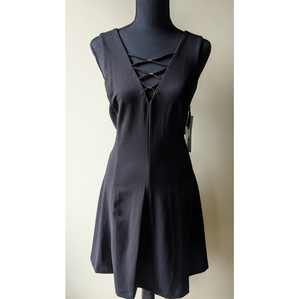 Nwt Kenzie Little Black Swing Dress